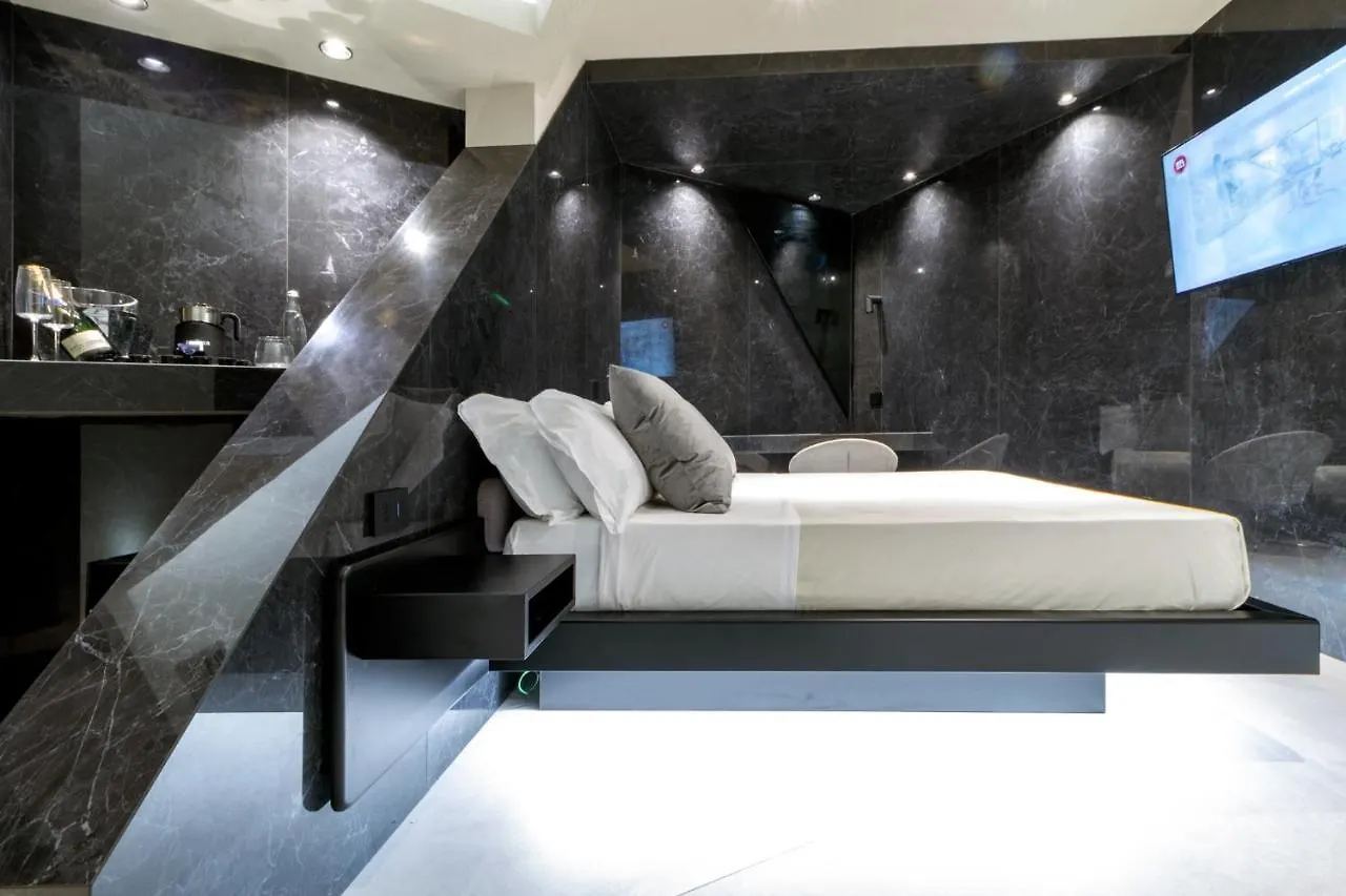 4 Suites 