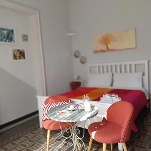 Bed, Book & Breakfast Landolina 3*, Catania Italy
