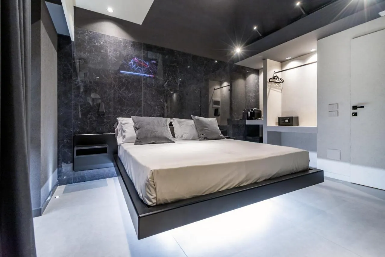 4 Suites 