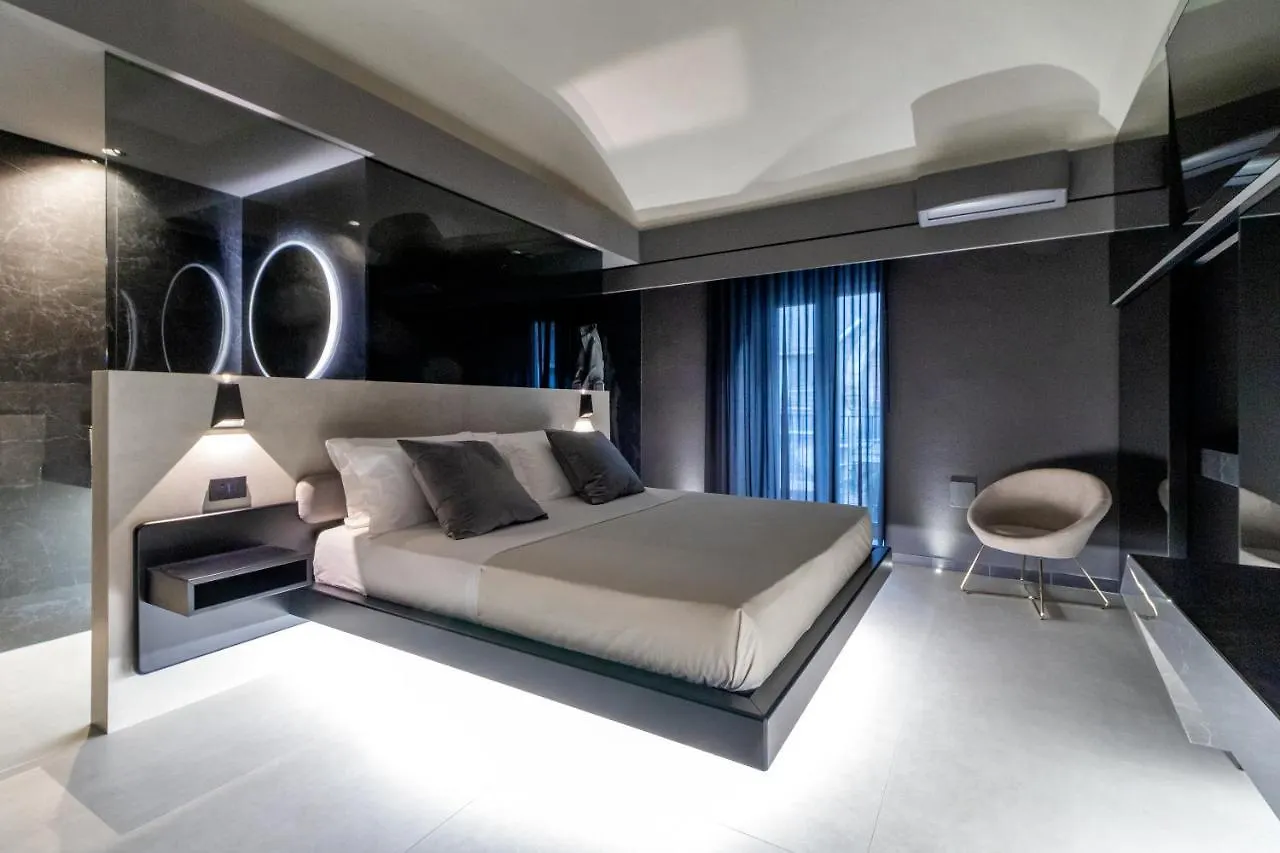 4 Suites 