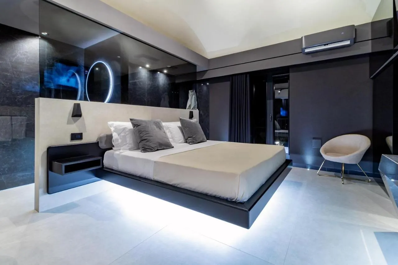 4 Suites 