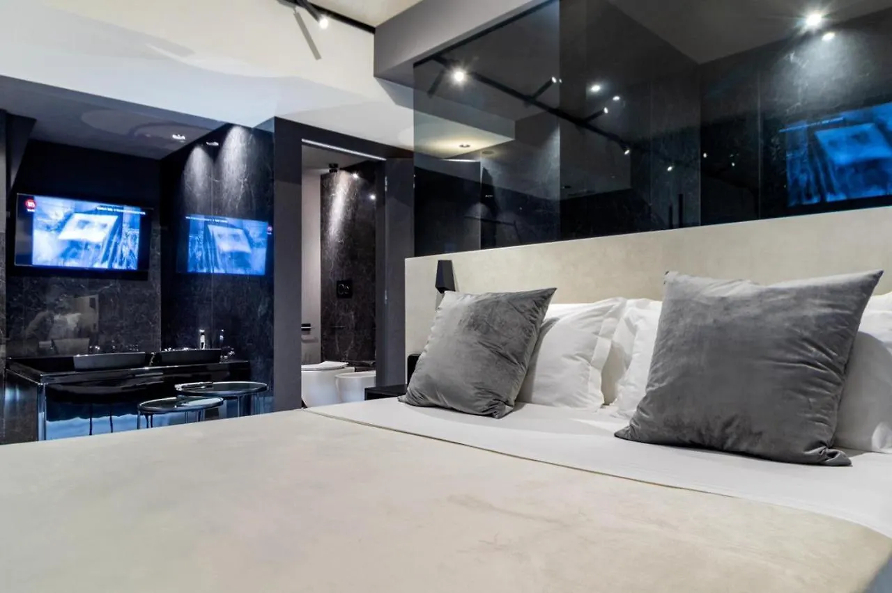 4 Suites 