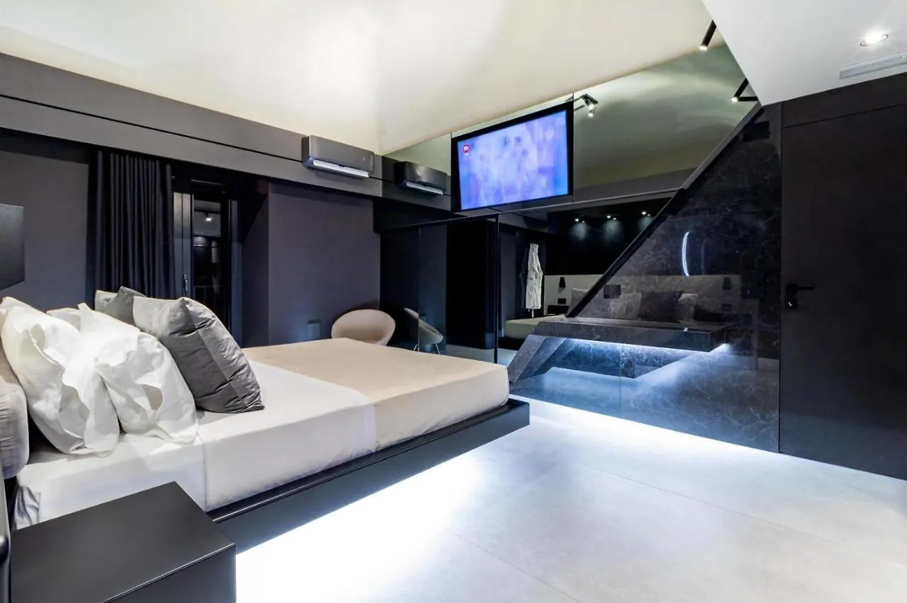 4 Suites 
